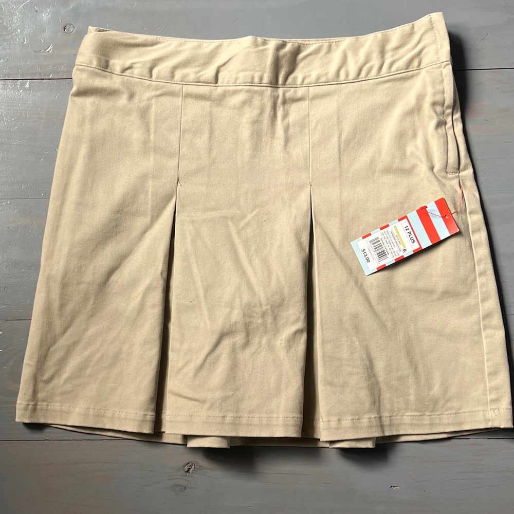 Cat & Jack Girls 12 Plus Khaki Pleated School Skirt